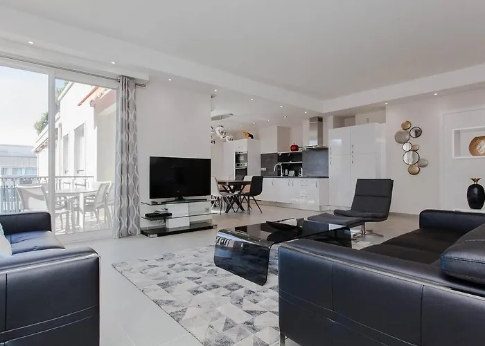 Marriott- Croisette: Superb 3 Bedrooms/ 3 Baths
