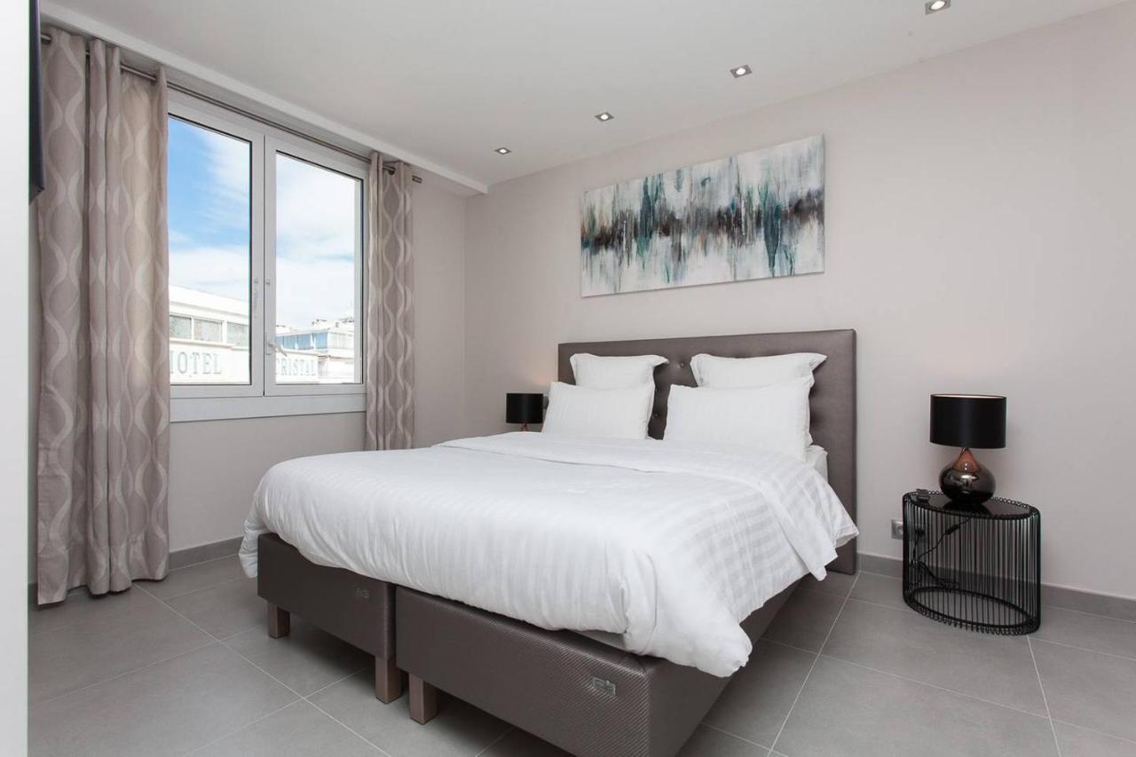 Marriott- Croisette: Superb 3 Bedrooms/ 3 Baths *