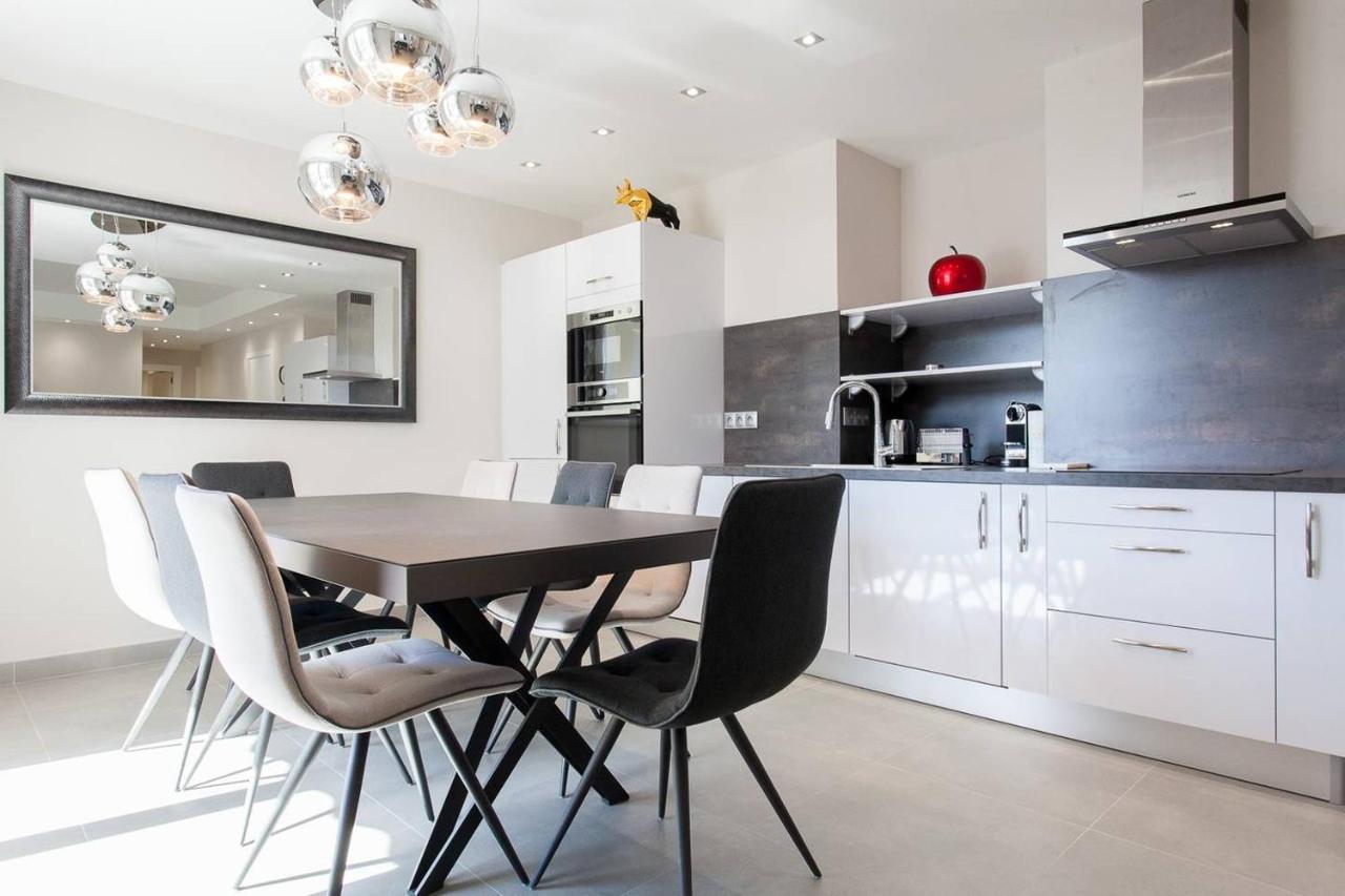 Marriott- Croisette: Superb 3 Bedrooms/ 3 Baths Apartment Cannes